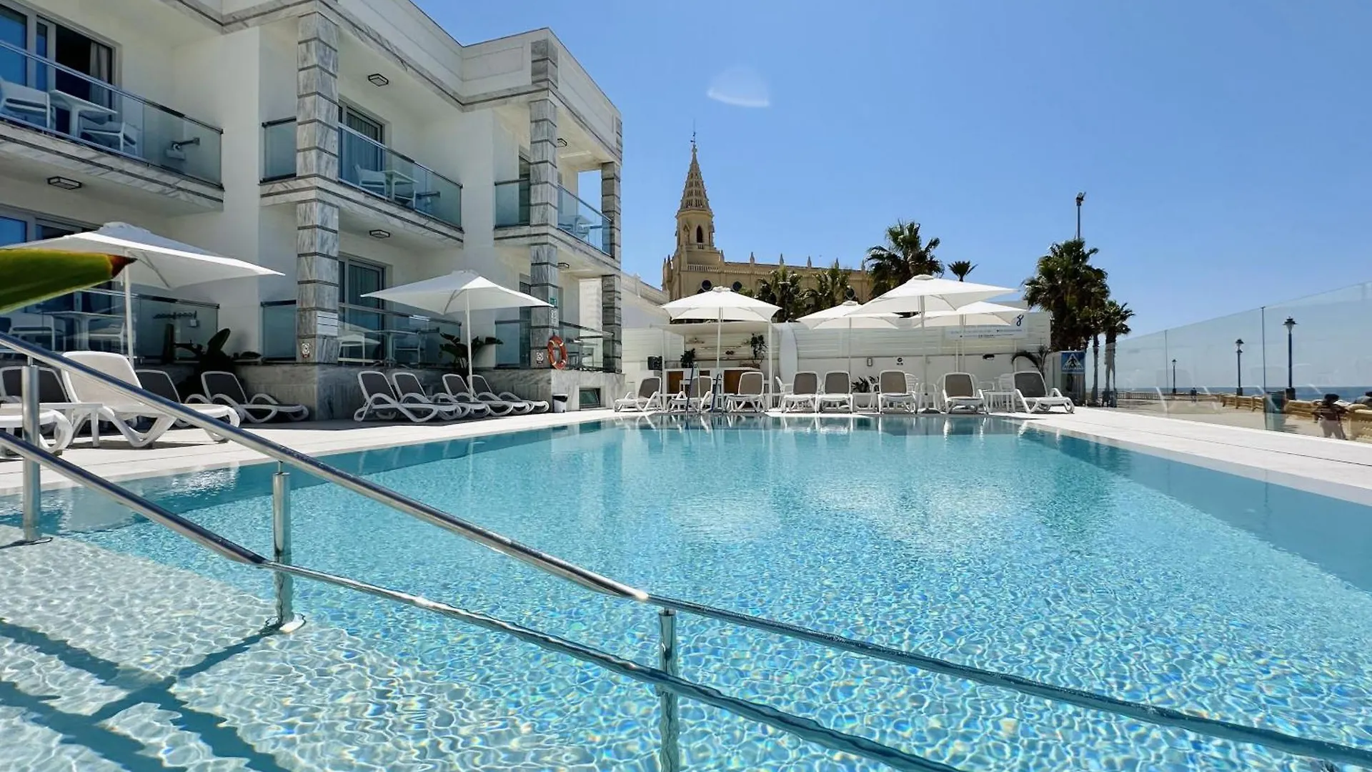 Hotel Apartamentos Marina Luz Chipiona Aparthotel