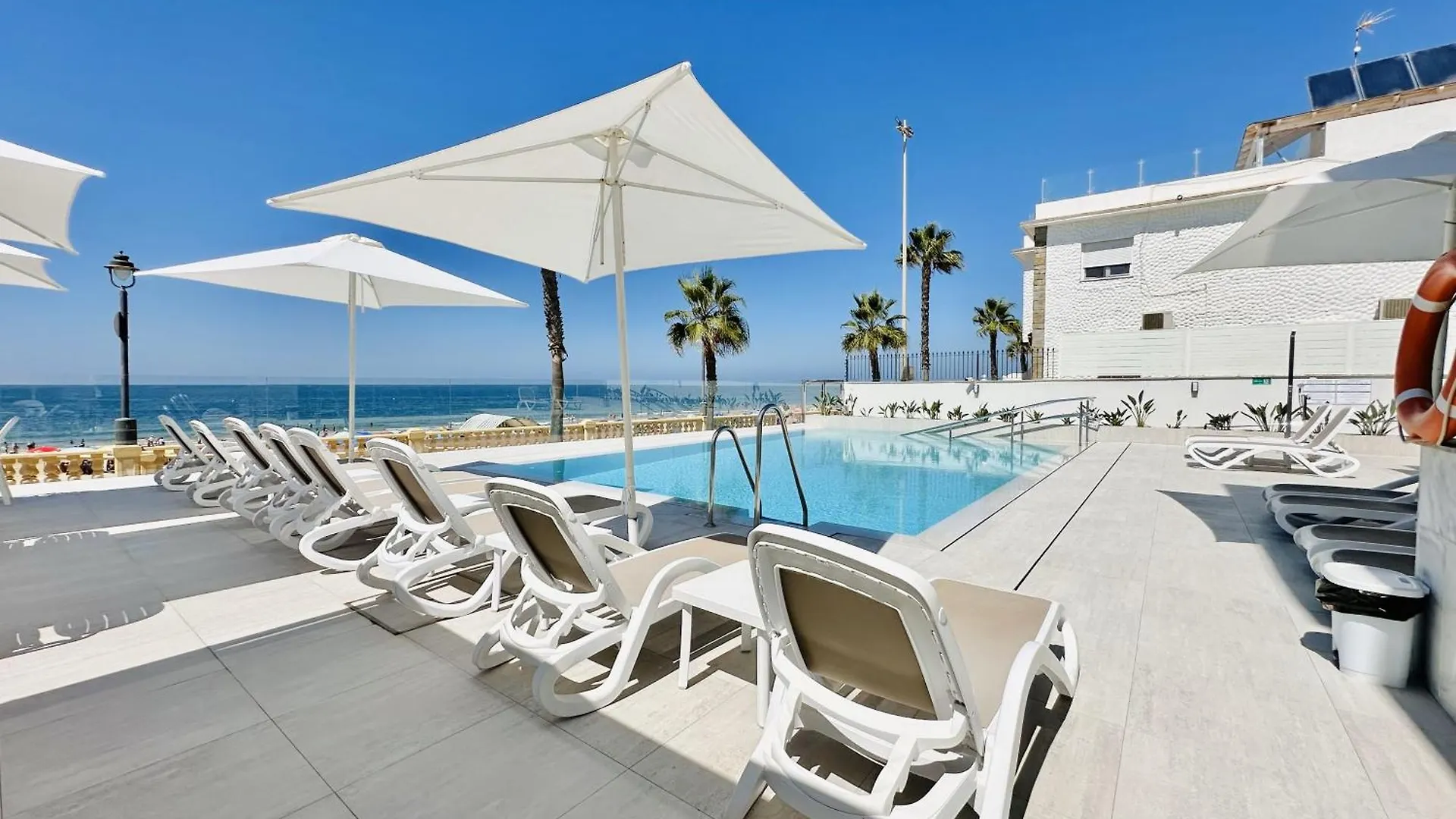 Hotel Apartamentos Marina Luz Апарт-отель