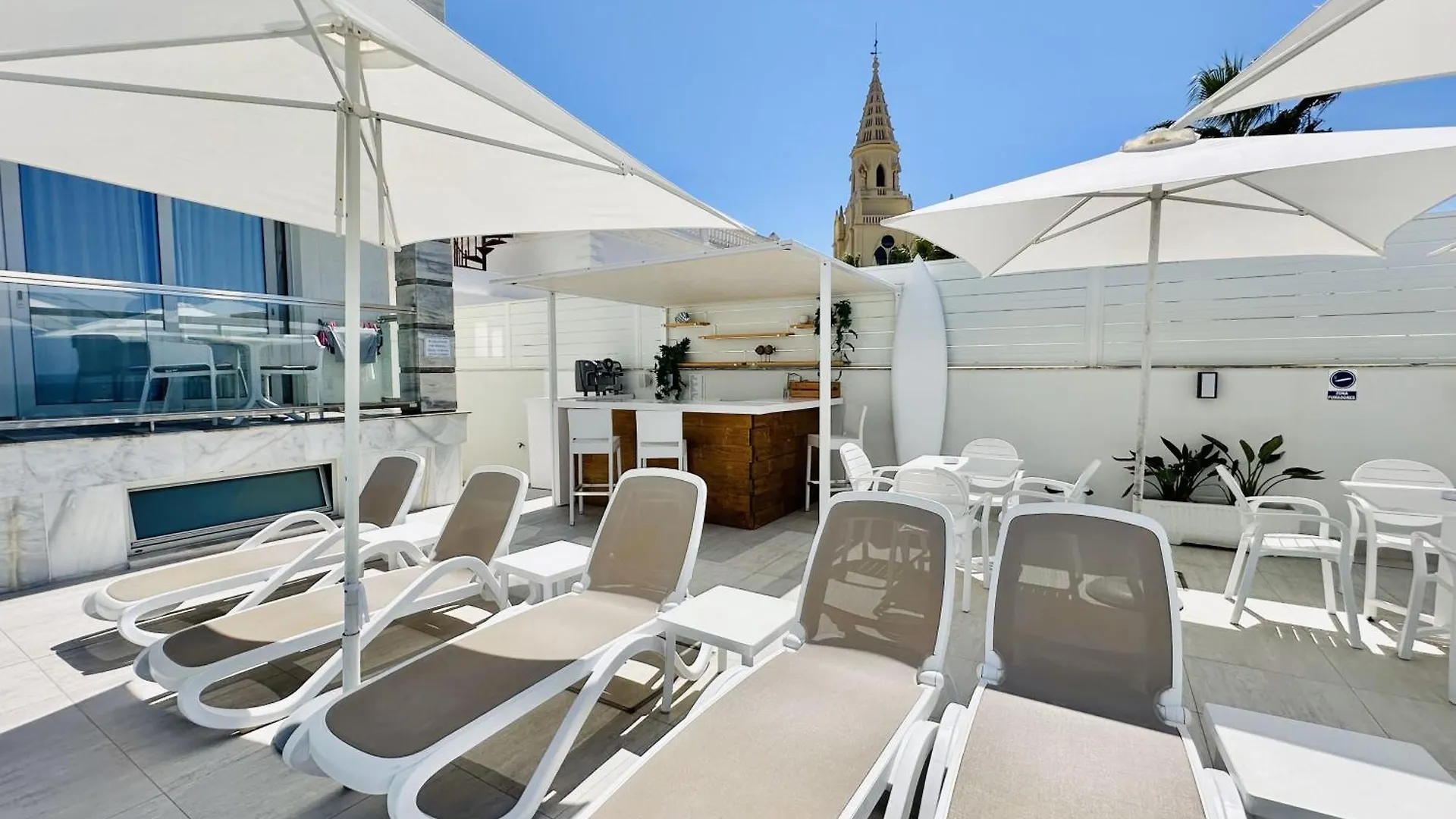 ** Aparthotel Hotel Apartamentos Marina Luz Chipiona Spanje