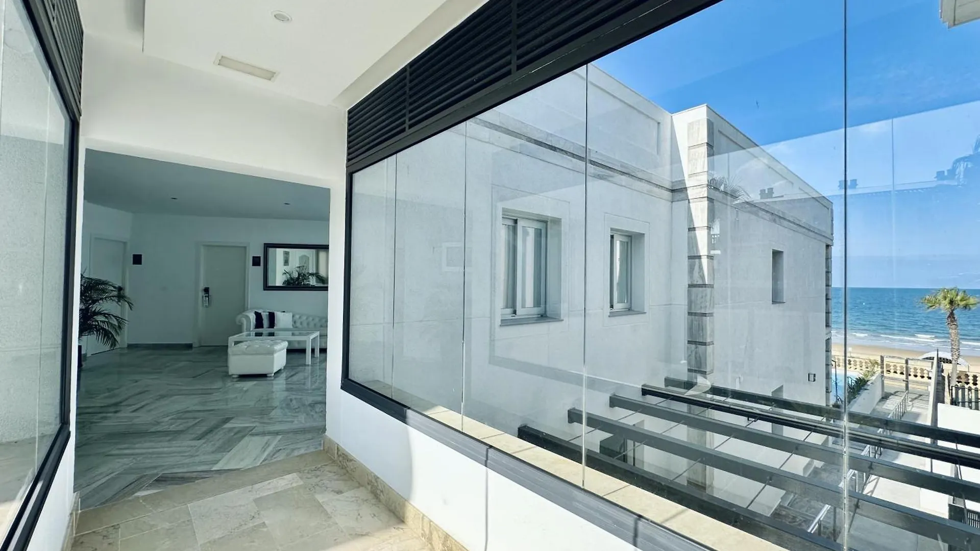 Апарт-отель Hotel Apartamentos Marina Luz