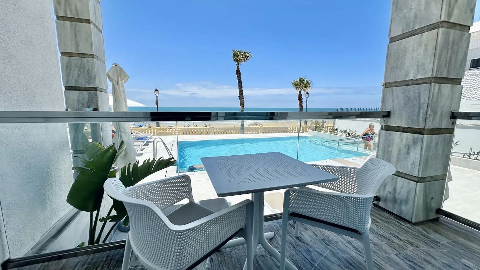 Hotel Apartamentos Marina Luz Апарт-отель