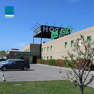 Ibis Styles Torrefarrera Hotel Torrefarrera
