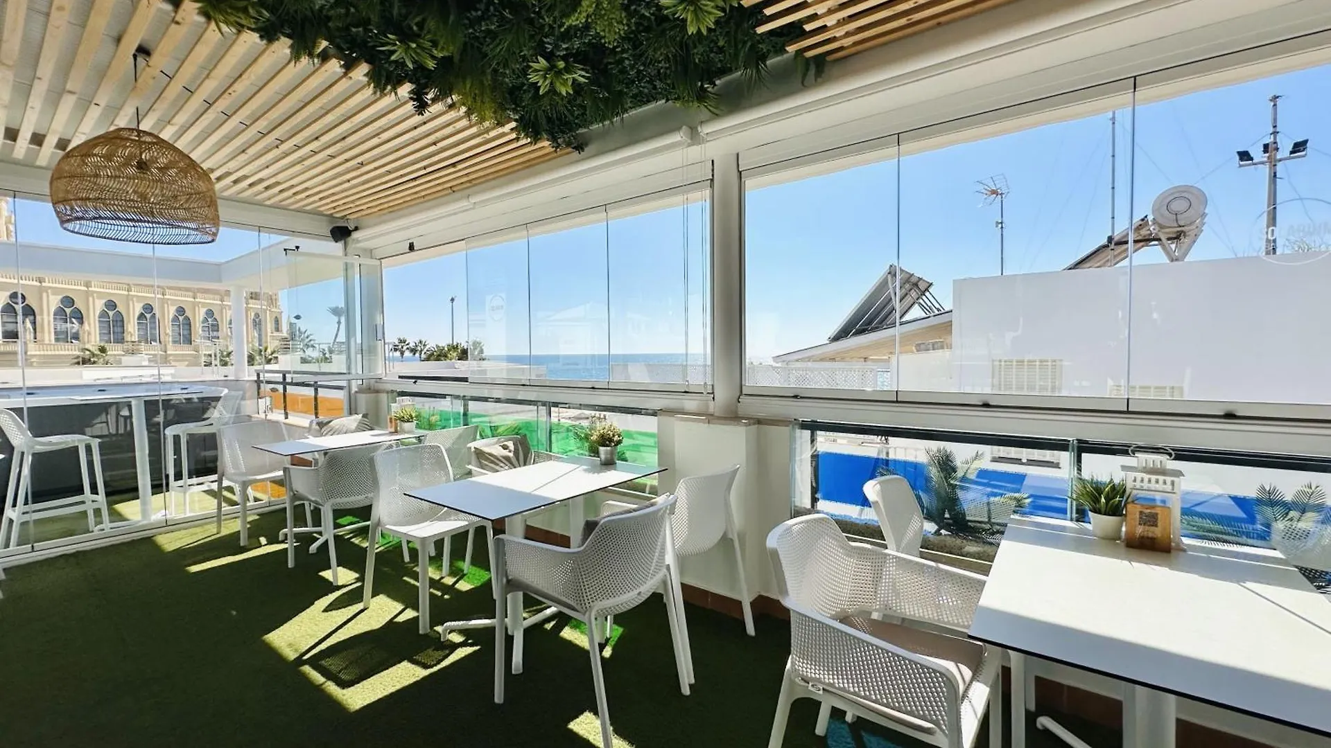 Hotel Apartamentos Marina Luz Chipiona 2*,  Spain