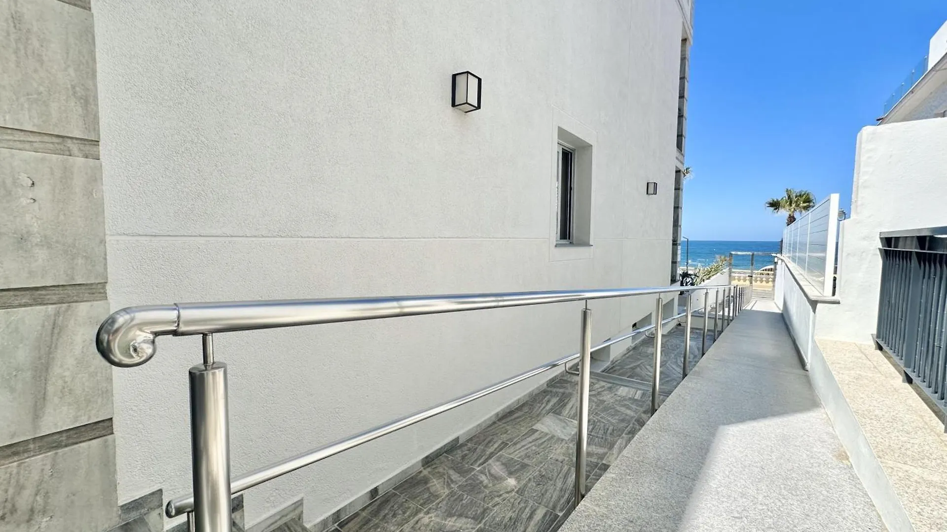 Hotel Apartamentos Marina Luz Chipiona 2*,  Spain