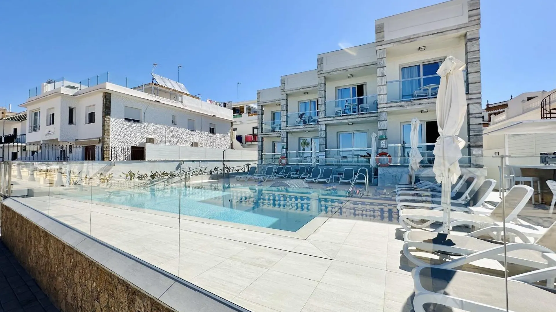 ** Aparthotel Hotel Apartamentos Marina Luz Chipiona Spain