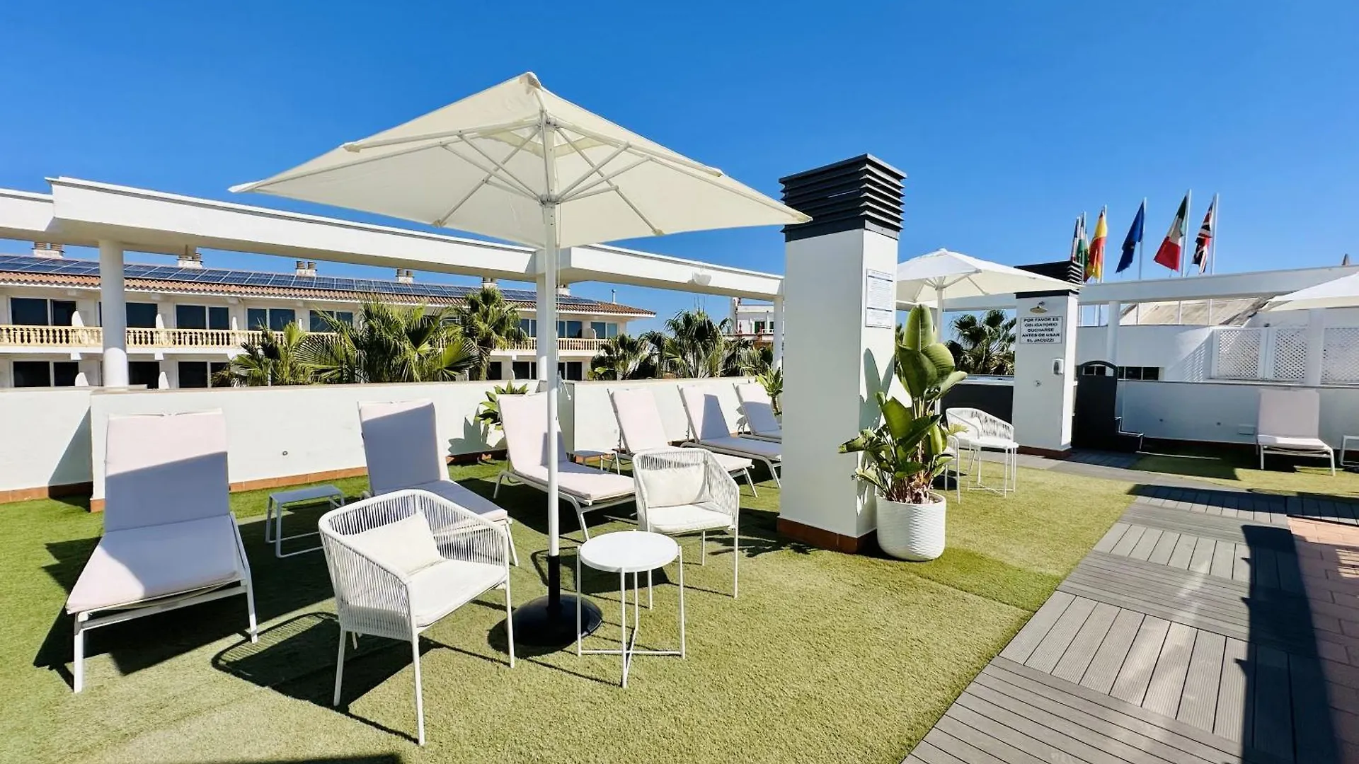 ** Aparthotel Hotel Apartamentos Marina Luz Chipiona Španělsko